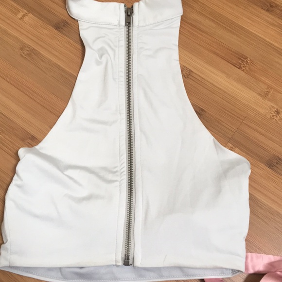 LF crop top - Picture 2 of 5